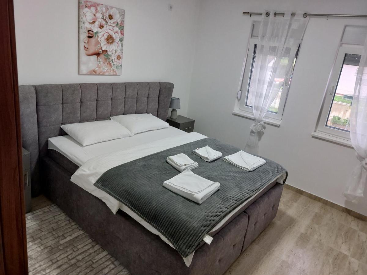 Apartmani Marija เวิร์ดนิค ภายนอก รูปภาพ
